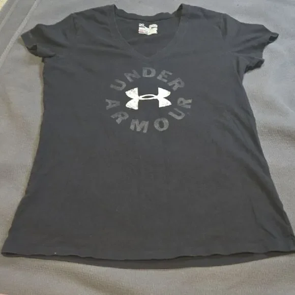 Under Armour Black Graphic Fitted Short Sleeve Tee - Picture 1 of 4